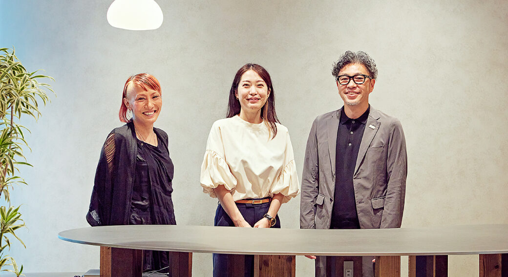 Three people talk about NTT Com's co-creation community OPEN HUB.